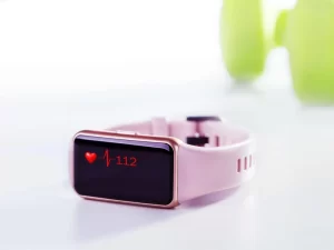 one plus 3 watch design and look