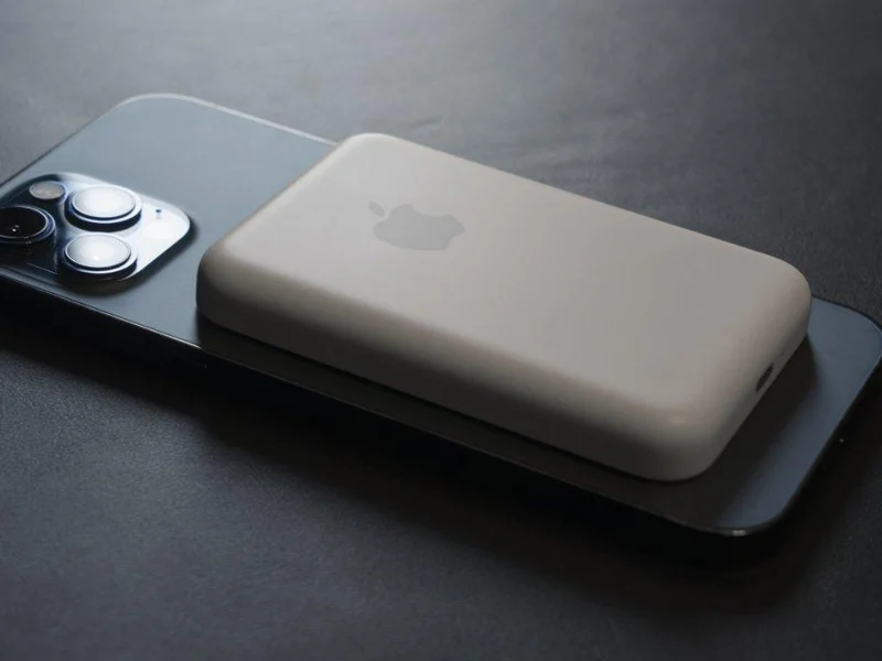 apple magsafe battery pack