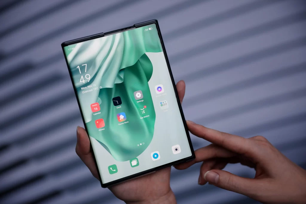 Samsung Z Roll Could Compete with Foldable Phones